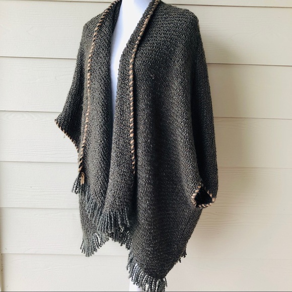 Lucky Brand Sweaters - Lucky Brand• Chunky Green Cardigan